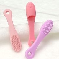 Dog Cat Finger Toothbrush Pet Soft Finger Nose Blackhead Cleaning Brush Silicone Dog Cat Wool Brush Pet Dog Accessorie Brushes  Combs