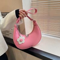 This years popular texture bag 23 sprg and summer new womens bag -mat sgle shoulder underarm bag e half-moon bag -Bao23724✹