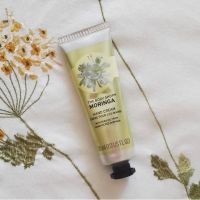 The Body Shop Moringa Hand Cream 30 ml. // 100ml ครีมทามือ