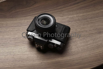 กล้องกรณีวิดีโอครึ่งกระเป๋ากล้องบอดี้สูทสำหรับฟูจิ X-T100กล้องแฮนด์เมดหนังแท้กระเป๋ากล้อง сумка для гbolsas