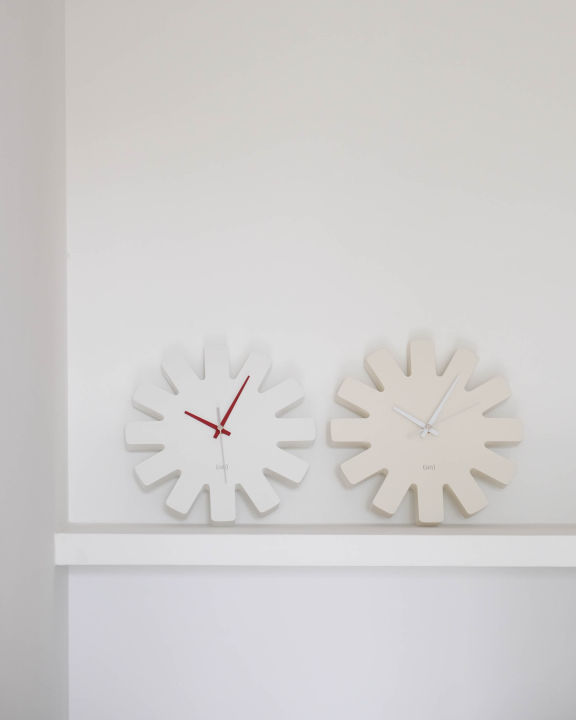 the-sirius-wall-clock
