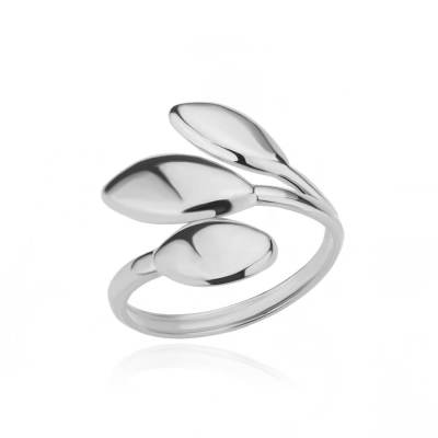 วงแหวนเหล็กเพทายรูปใบไม้สำหรับผู้หญิงสีเขียวแหวนเงินผสมเปิดชุบทอง2023แหวนแต่งงานสวยงาม