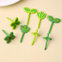 8Pcs Kids Fruit Picks Needle Stick Toothpicks Mini Creative Fruit Cake Dessert Food Forks Lunch Box Decor Bento Accessories