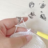 ☜☂☼ Multi Style Knitting Loop Crochet Loop Knitting Accessories Shape Ring Finger Wear Thimble Yarn Guides Adjustable Open Fingering