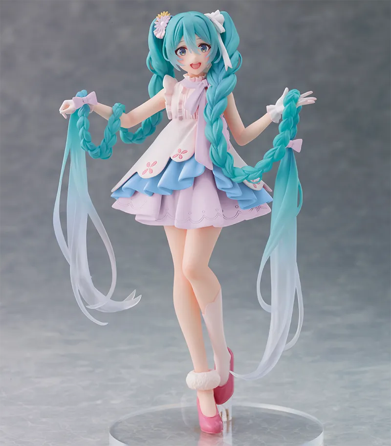 In Stock Original Taito Vocaloid Hatsune Miku Action Figure Collection 22Cm  Anime Kawaii Doll Model Collectible Toys 