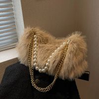 Autumn Winter Cute Plush Bag 2023 New Womens Popular Pearl Chains Crossbody Solid Color Fashion Single Shoulder Fur Pack Korean