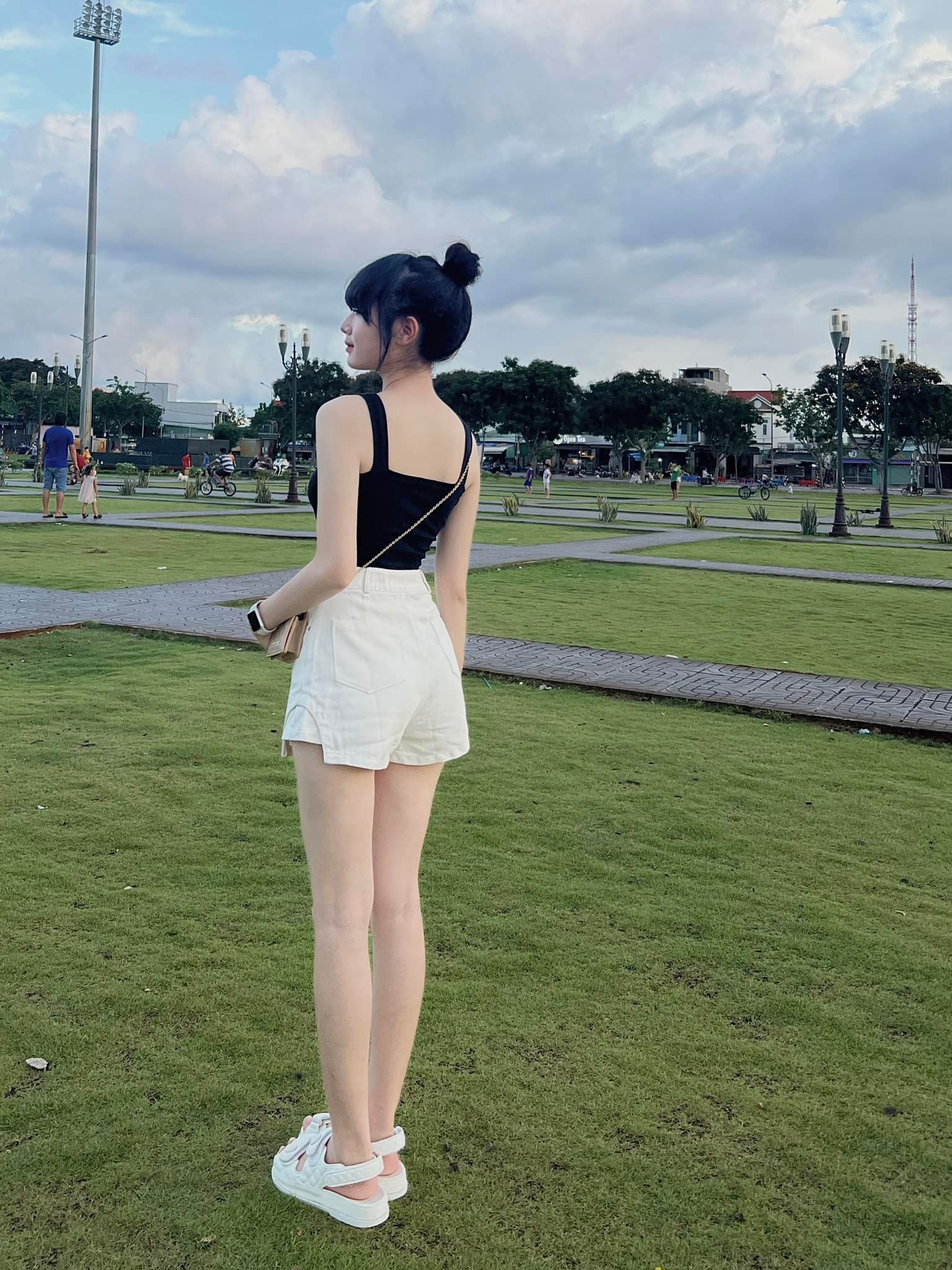 Quần Giả Váy Kaki Co Dãn HOT - BT Fashion (Xẻ Tà) VA01..