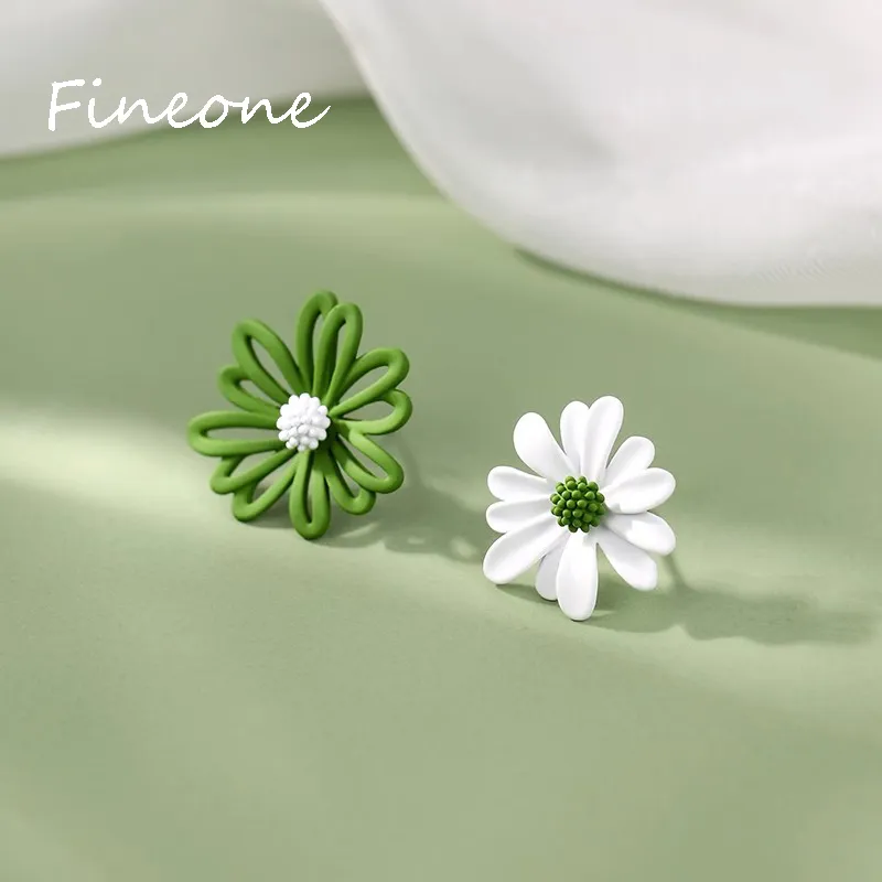 Hollow on sale flower earrings