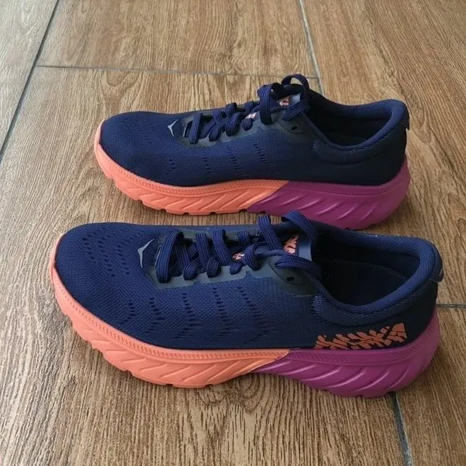 hoka women's mach 2