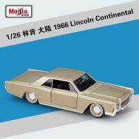 1:24หล่อเหล็กสำหรับสะสมรถยนต์รถของเล่นโลหะอัลลอยสำหรับเด็ก Gld3 1/26 1966 Lincoln Continental