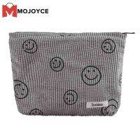 MOJOYCE Corduroy กระเป๋าเครื่องสำอางแบบพกพาซิปแต่งหน้า Organizer Smile Face พิมพ์เครื่องสำอางกระเป๋าเก็บขนาดใหญ่ Christmas Gift