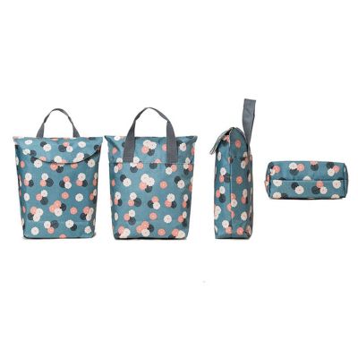 Waterproof Washable Reusable Bags with Two Zippered Pockets Pockets Turtle Crab Wet Dry Bag for Cloth Diapers Gym Clothes Swimsu