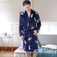 ✣❧ Roupão Flanela dos homens Quimono Manga Longa Robe Vaca Dos Desenhos Animados Pijamas Homens Vestido Homewear Masculina