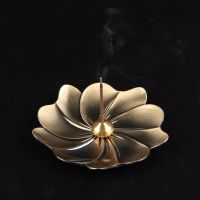 Hot sale alloy buddhism cherry blossom reflux incense burner incense rack home decoration coil incense burner air incense suppli