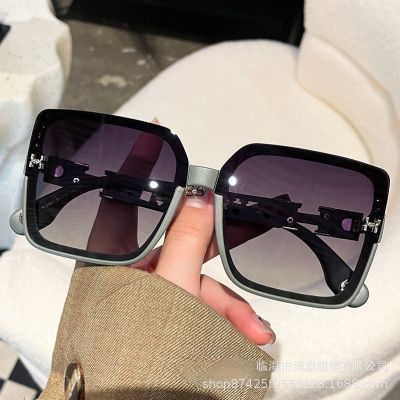 【Hot sales】2961 Lvjia แว่นกันแดดป้องกันรังสียูวีระดับไฮเอนด์ไล่ระดับสีแฟชั่นแว่นกันแดดทรงสี่เหลี่ยมผู้หญิงชื่อใหญ่ 8961