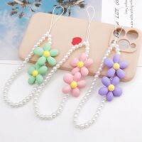 [COD] Yilians new hand-feel paint flower mobile phone chain beaded pearl lanyard anti-fall wrist strap case pendant