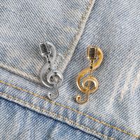 【CW】 Gold Color Microphone Brooches Music Note Enamel Pin Men Concert Metal Badge Fashion Jewelry Gifts