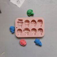 【lz】☊✣₪  Halloween Silicone Mold 8 -hole Skull Modeling DIY Chocolate Candy Baking Cake Decoração Acessórios Ice Pieces Mold