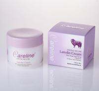 careline lanolin cream ขนาด 100gครีมลาโนลิน ผสมน้ำมันเมล็ดองุ่น และวิตามินอี ช่วยทำให้ผิวหน้าขาวกระจ่างใส ผิวหน้าเนียนนุ่ม ลดริ้วรอย และป้องกันการเกิดฝ้า กระ ไม่ทำให้ผิวหน้ามัน