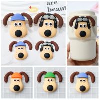 GENIUSS 10pcs อุปกรณ์เครื่องประดับอัญมณี เสน่ห์ DIY wallace Gromit แพทช์ตุ๊กตา3D การ์ตูนสุนัข คาวาอิ พีวีซีพีวีซี อุปกรณ์เสริมรองเท้า