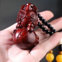 Duozi Duofu gourd hand piece handmade solid carving portable old leaf red sandalwood pendant hot style