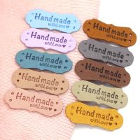 20Pcs PU Leather Labels Tags For Handmade DIY Hats Bags Hand Made With Love Label For Clothes Sewing Tags Garment Accessories Labels