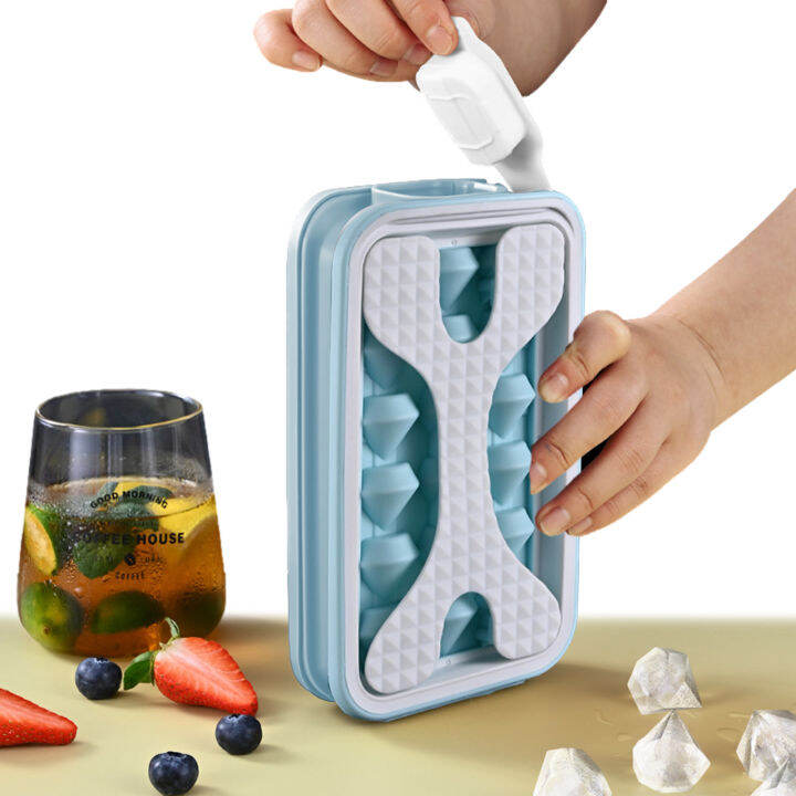 Ice Ball Maker Tray Ice Cube Mold Bottle Creative Ice Hockey Bubble Ice