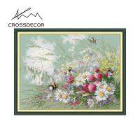 ชุดปักครอสติชที่สมบูรณ์ CROSSDECOR ที่มีรูปแบบลายพิมพ์ลายไม่พิมพ์ผ้า Aida ผืนผ้าใบดอกเดซี่และโคลเวอร์นับประทับด้วยวัสดุเย็บปักถักร้อยแบบ DIY เย็บปักด้วยมืออุปกรณ์เย็บผ้าของตกแต่งผนังบ้าน