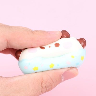 1pc Donut Vent Pendant PU Slow Rebound Animal Decompression Vent Toy Sponge Pendant Keychain Squishy Stress Reliever Toys random