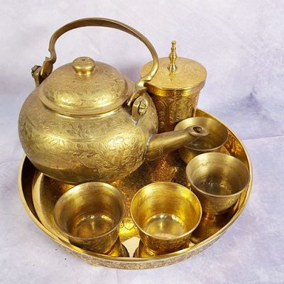 ชุดน้ำชากาแป้นใหญ่ ตอกลายพิกุล ถาดทองเหลืองหล่อหนา 10นิ้ว Premium