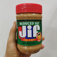 Jif Reduced Fat Creamy Peanut Butter Spread จิฟ ครีมมี่ รีดิวแฟท ถั่วลิสงบดละเอียด สเปรดทาขนมปัง ชนิดไขมันต่ำ 454 กรัม