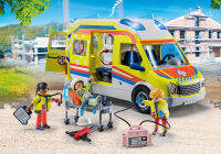 Playmobil 71202 Rescue Ambulance with Lights กู้ภัย รถพยาบาลพร้อมไฟ