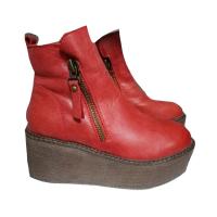 รองเท้าบูทแฟชั่น ส้นสูง  Fashion shoes woman platform boots