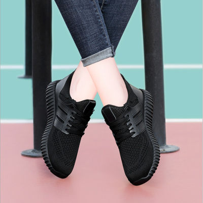 [ส่งเร็วพิเศษ!] รองเท้าผ้าใบสตรี สีดำ เชือกผูกรองเท้าสำหรับผู้ชายและผู้หญิง ระบายอากาศ มีสไตล์ และสะดวกสบาย รองเท้าผ้าใบ