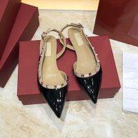 correct logo valentinoˉMatte Patent Leather Pointed-Toe Elegant Lady Joker Summer New VT Womens Outdoor Rivet Flat Sandals