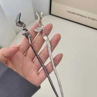 【CW】 Metal Geometrical Irregular Twisted Combs And Sticks Minimalist Fashion Hairpin Hair Tools Jewelry Accessories