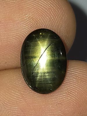 พลอย สตาร์ แซฟไฟร์ ดิบ แท้ ธรรมชาติ ( Natural Black Star Sapphire ) หนัก 4.09 กะรัต