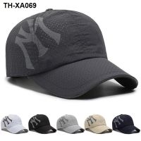 The new 2023 quick-drying sunshade han edition of baseball hats for men and women face little hat joker cap the streets