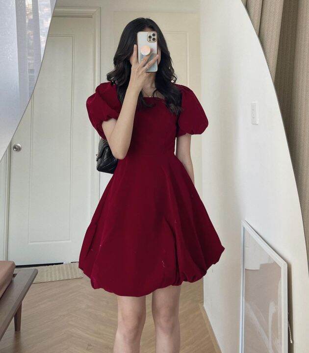 Đầm đỏ mang giày màu gì ĐẸP chuẩn SANG TRỌNG cho nàng TỰ TIN