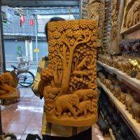 ไม้สักแกะสลัก ติดผนัง (carved teak wall)ลาย ฝูงช้างและหมีในป่า งานฝีมือ สายงาม ประณีต ขนาด กว้างx35ลึก10xสูง62 Cm สินค้ามีคุณภาพ ตรงปก ขนส่งปลอดภัยถึงมือลูกค้า