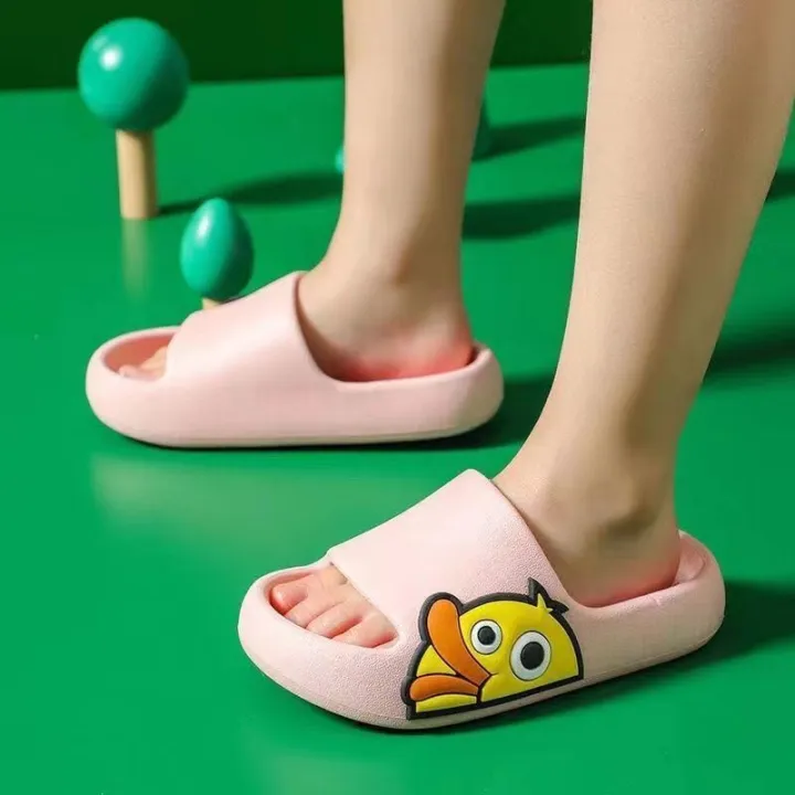 cartoon-duck-children-slippers-open-toe-non-slip-home-bathroom-shoes-comfort-light-kids-slippers-summer-soft-sole-flats-shoes