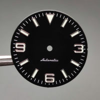 Watch modified accessories 28.5mm nh35 dial, suitable for assembling Japanese nh35 movement Watch nh35 case with S logo