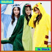 จั๊มสูทชุดนอนสัตว์ลายการ์ตูน Kigurumi รูปการ์ตูนของผู้หญิงผู้ชาย Pikachu Onesies ไดโนเสาร์งานเย็บ