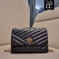 (Factory ไม่ใช่งานออก Shop) KIRA CHEVRON SMALL CONVERTIBLE SHOULDER BAG