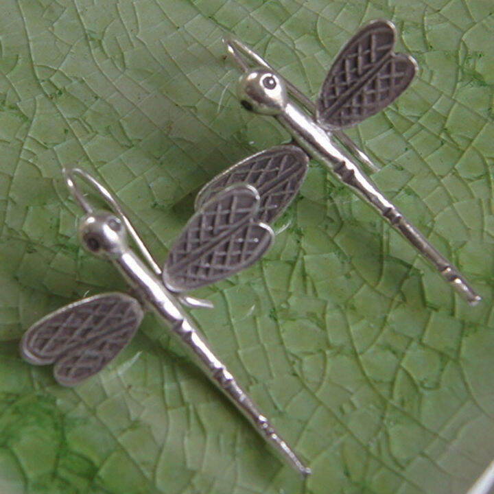 earrings-dragonfly-silver-karen-hill-tribe-a-valuable-gift-แมลงปอ-ของขวัญล้ำค่าสวยงาม-ตำหูเงินกระเหรี่ยงทำจากมือชาวเขา-มีลวดลายเด่น