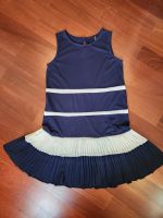 เดรส พลีท แขนกุด สีน้ำเงิน ผ้ายืด ผ้าพลีส กระโปรงบาน มือสอง มือ 2 Pleat Dress Navy Blue