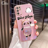 เคสโทรศัพท์กล้องแบบรูที่มีความแม่นยำสำหรับ Xiaomi POCO M3 Pro 4G 5G Redmi Note 10 5G Note 10T 5G Xiaomi POCO X3 GT 5G เคสโทรศัพท์ป้องกันโทรศัพท์ตกไฟฟ้าสุดหรูพร้อมตัวยึดหมีแพนด้า Bing Dwen