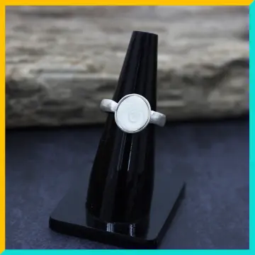 Priyanshu Navratn Lab Certified Natural Gomti Chakra Ring 7.22-8.33 Ratti  6.50-7.50 Carat Panchdhatu Metal Adjustable Free Size Ring for Men and  Women : Amazon.in: Fashion