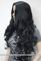 จัดส่งฟรี Hot HEAT resistant PARTY hair  Excellent Black Long wavy Middle Part Women LADIES Daily WIG