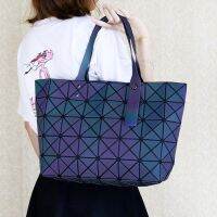 2023✾✼✓ Dazzle colour color laser womens shoulder bag 2020 trendy han edition geometric deformation of diamond noctilucent handbag tote bags